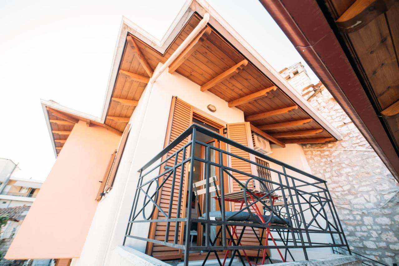 Muses Old Town Ioannina 2 Apartment Ngoại thất bức ảnh